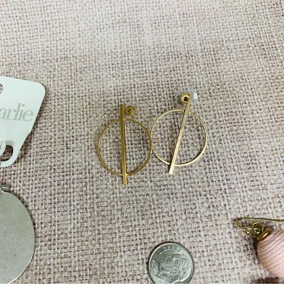 ‎Earring Bundle - Picture 5 of 5